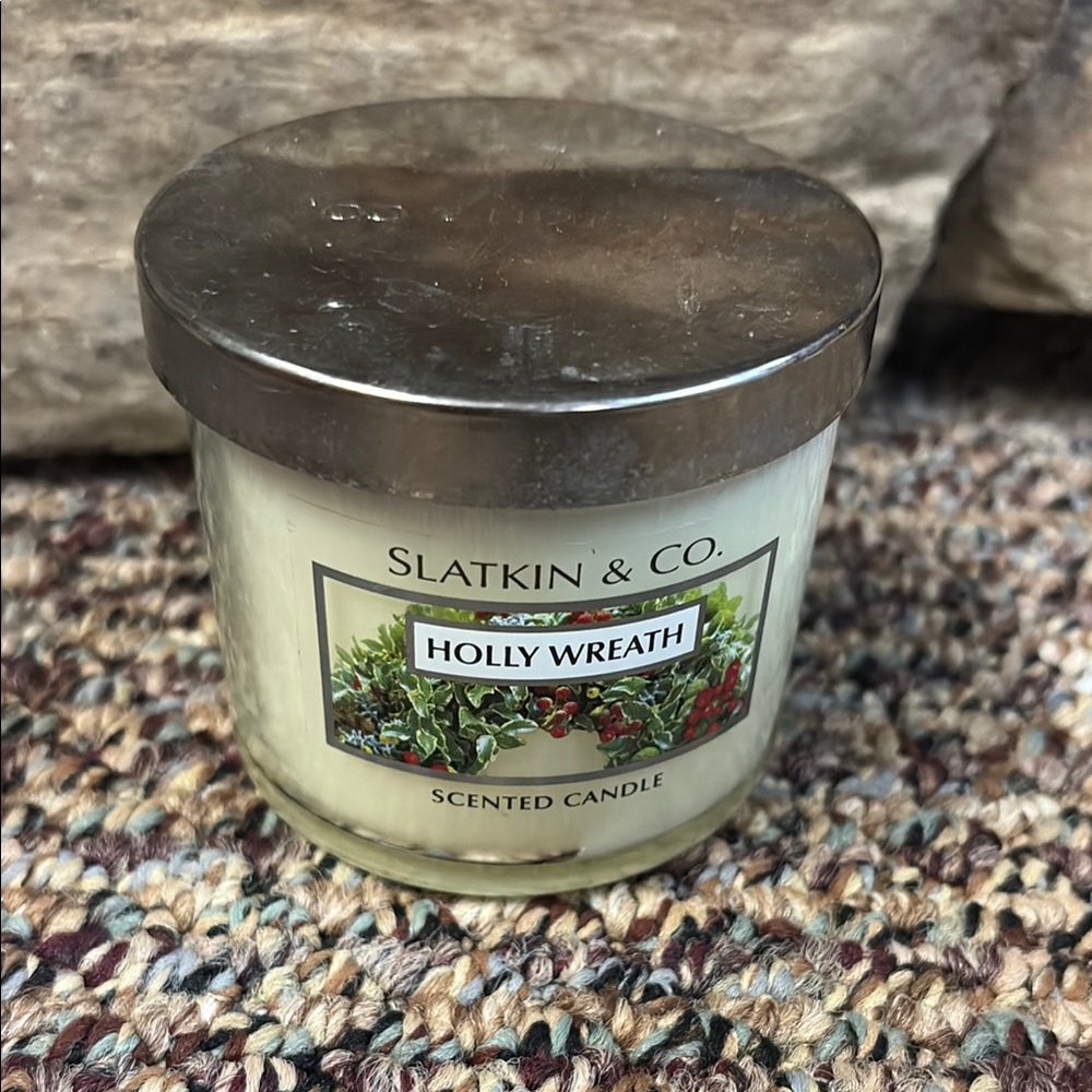 Holly Wreath Scented Candle - Cream Bath and Body Works